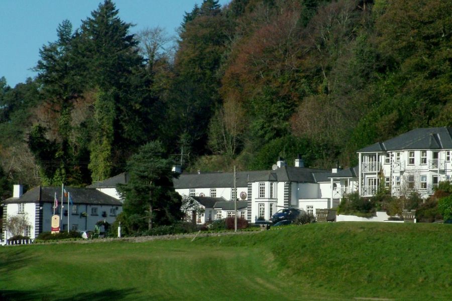 Woodenbridge Hotel - Wicklow Mountains