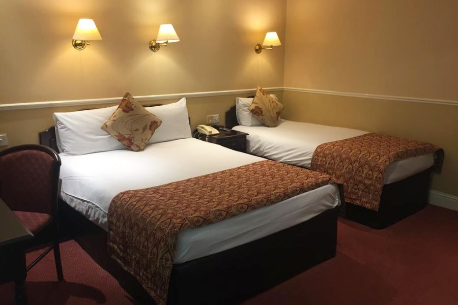 Woodenbridge Hotel - Wicklow Mountains