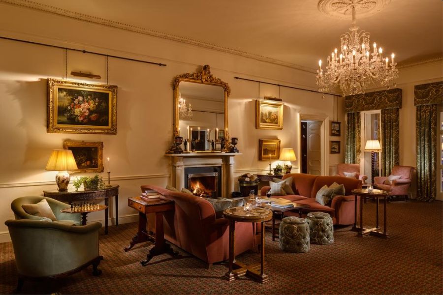 Ballynahinch Castle Hotel, Recess