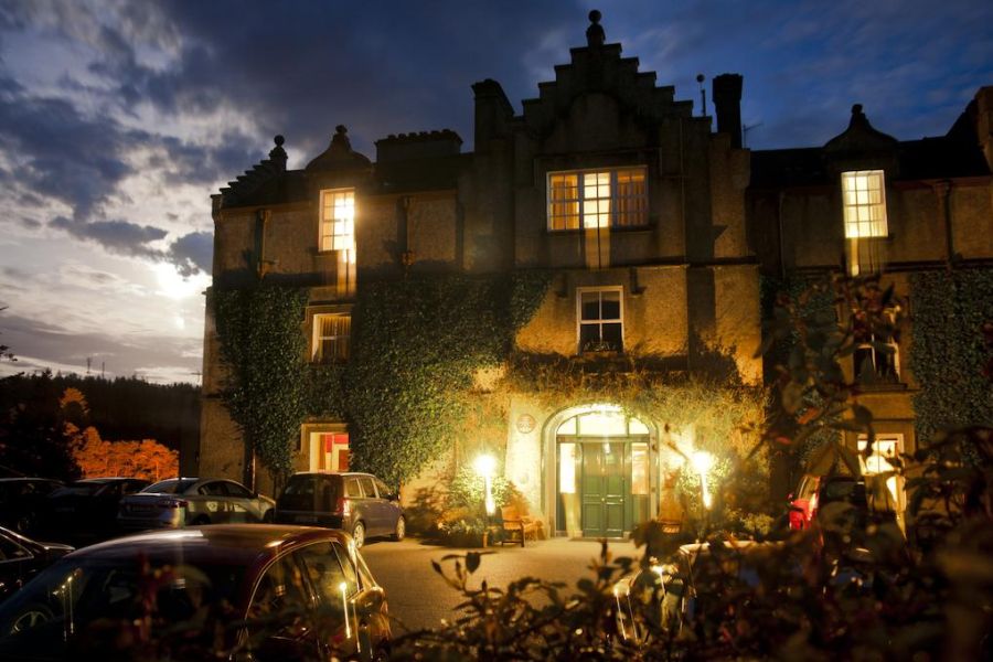 Ballynahinch Castle Hotel, Recess