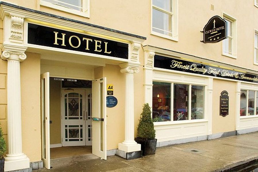 Clew Bay Hotel, Westport