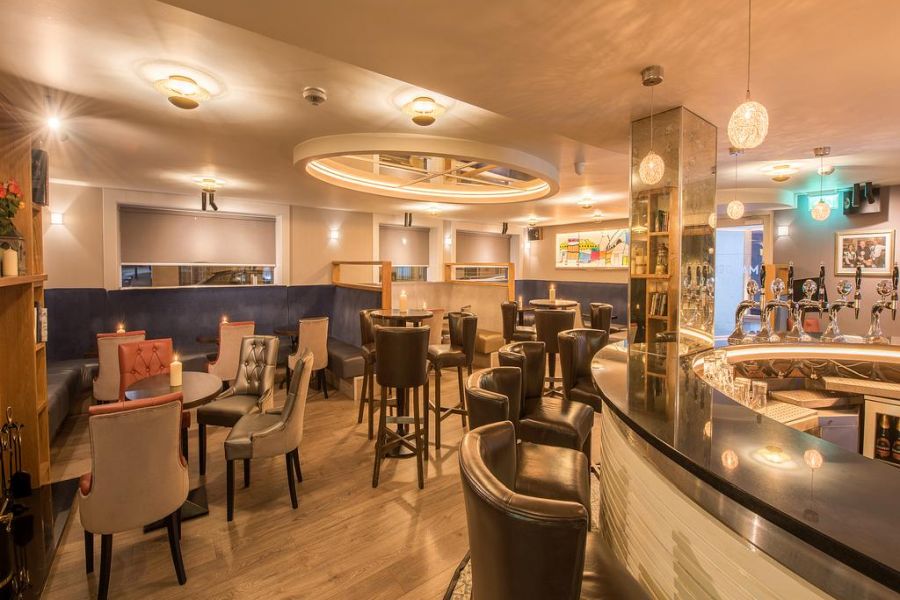 Clew Bay Hotel, Westport