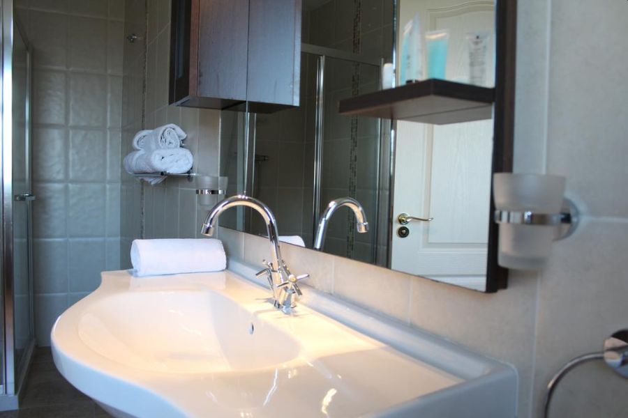 Connemara Lake Hotel, Oughterard