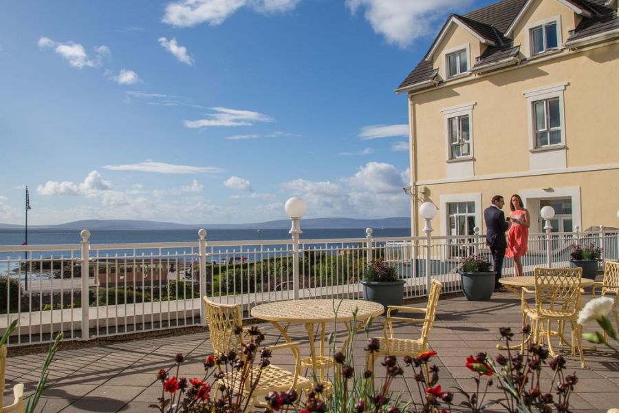 Galway Bay Hotel, Galway