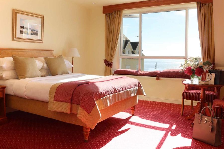 Galway Bay Hotel, Galway