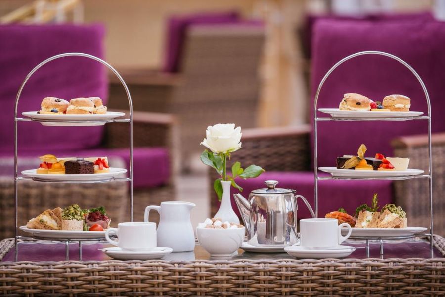 Galway Bay Hotel, Galway