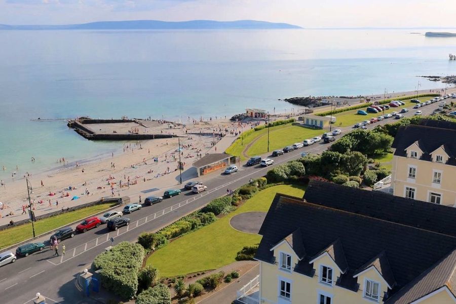 Galway Bay Hotel, Galway
