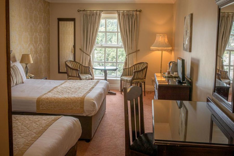 Kee`s Hotel - Stranorlar