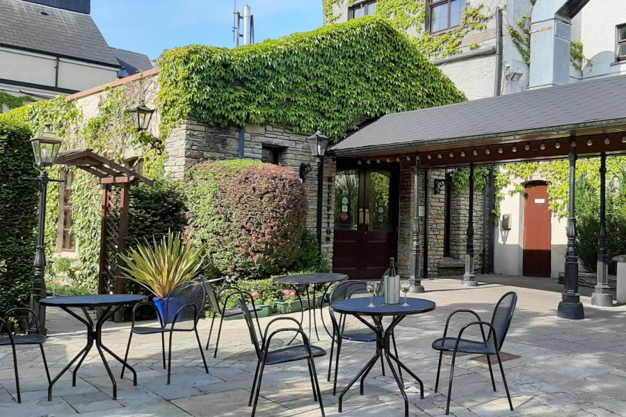 Kee`s Hotel - Stranorlar