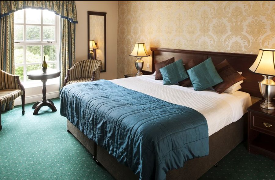 Kee`s Hotel - Stranorlar