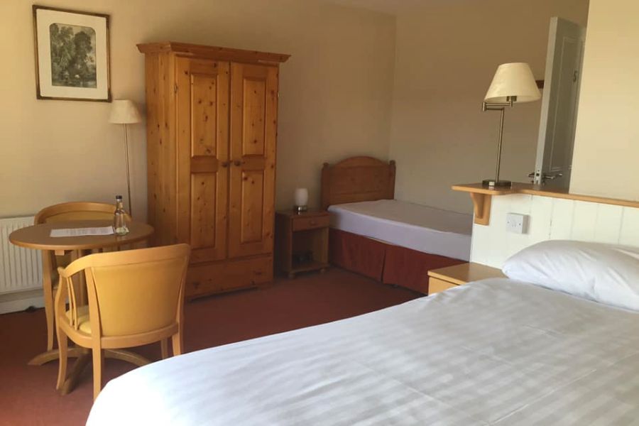 The Heron`s Cove B&B - Goleen