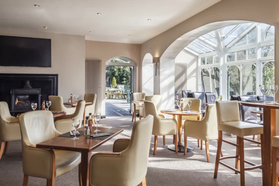 Glenview Hotel - Glen Of The Downs
