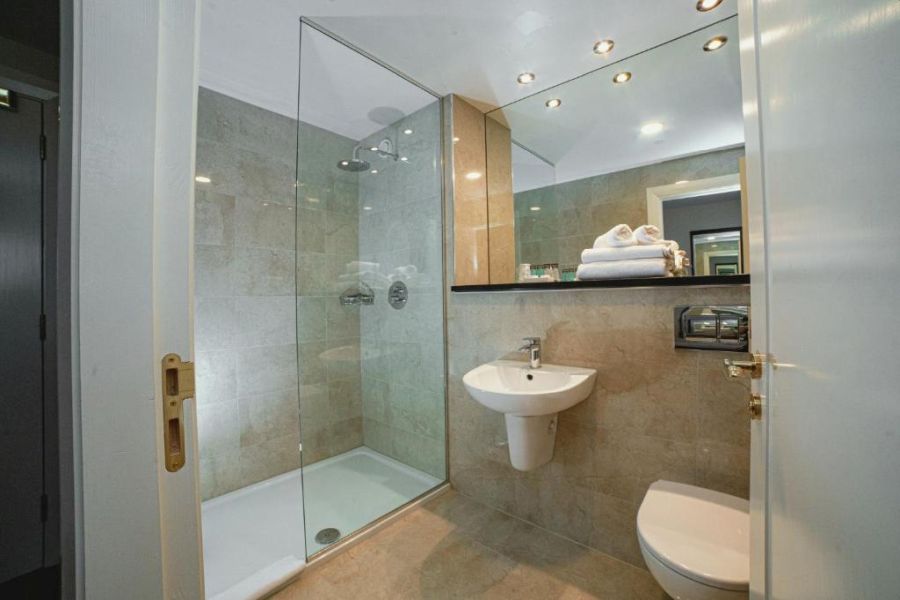 Wyatt Hotel - Westport