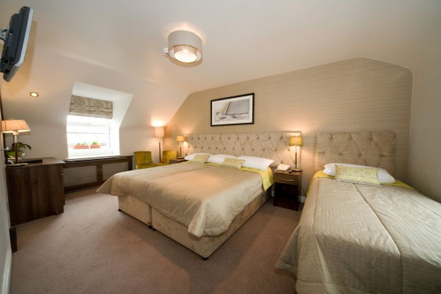 The White House Guesthouse - Kinsale