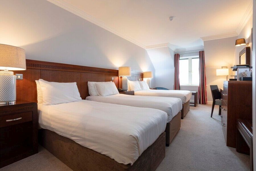 Schull Harbour Hotel - Schull