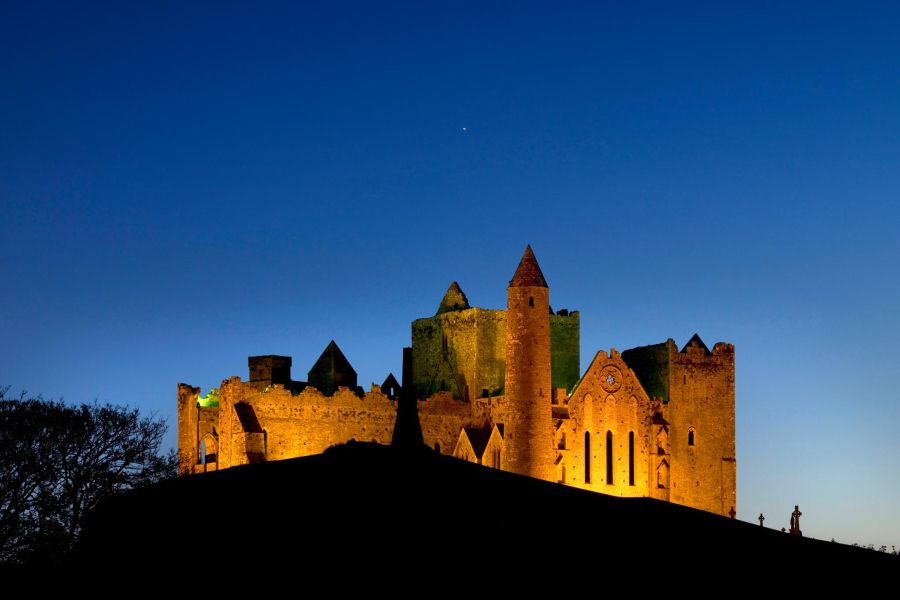 Rock of Cashel autorondreis Ierland B&B