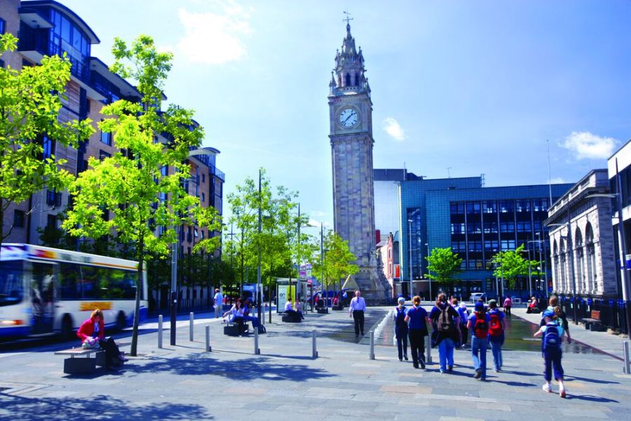 Belfast autorondreis Ierland luxe
