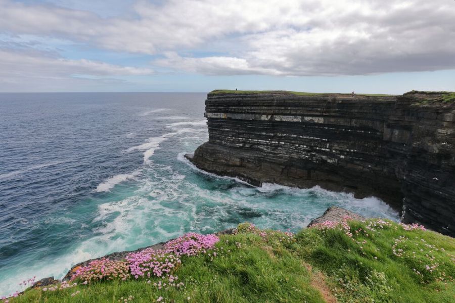 Carrowteige Cliff Top langs de Wild Atlantic Way