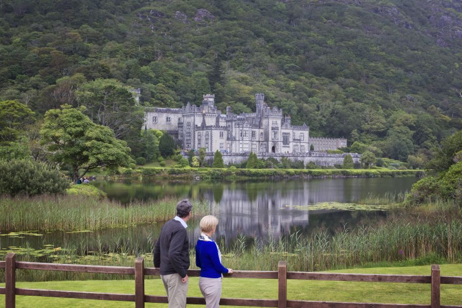 Kylemore Abbey autorondreis Ierland vakantiewoningen