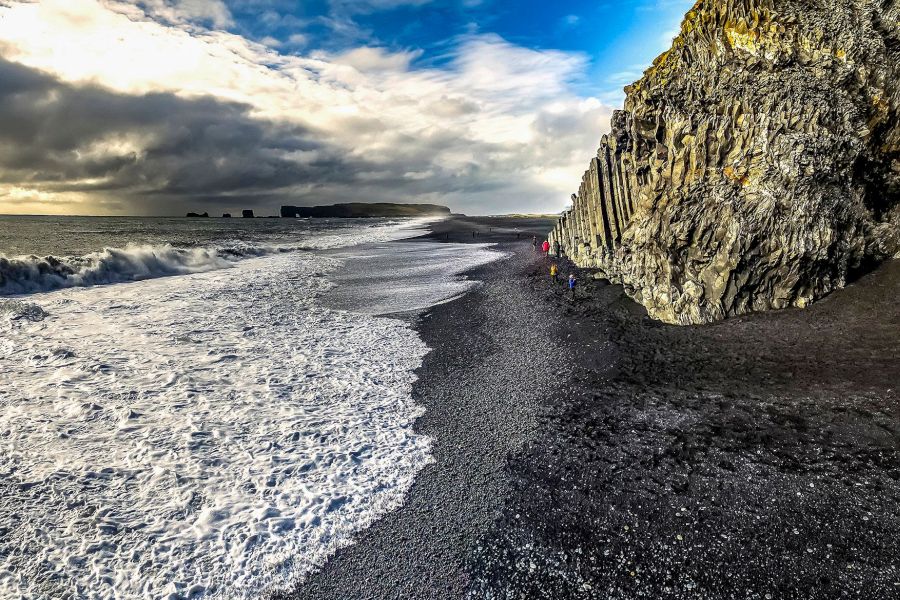 Reynisfjara Beach, Vik, minibus rondreis IJsland