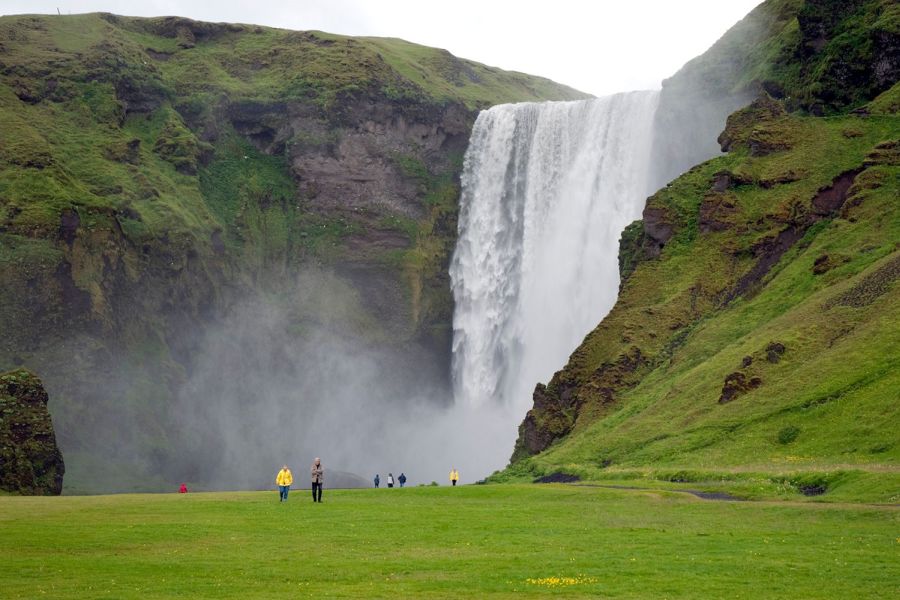 Skogafoss waterval, minibus rondreis IJsland
