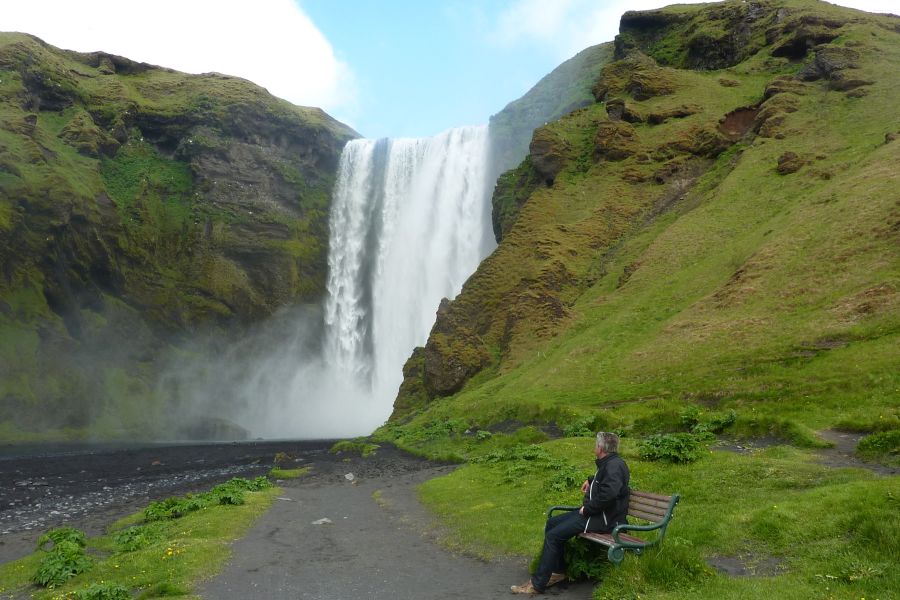 Skogafoss waterval, busrondreis IJsland