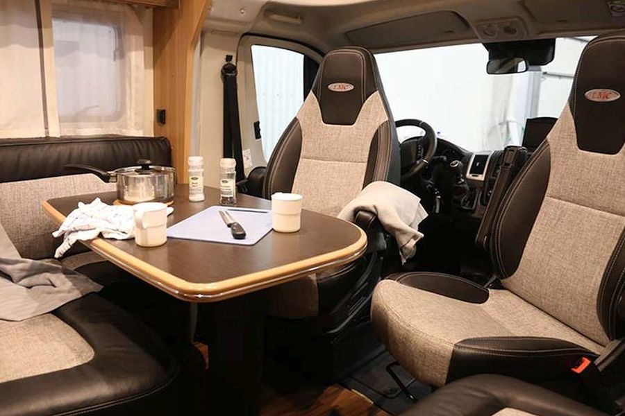 Campers & motorhomes IJsland Europcar