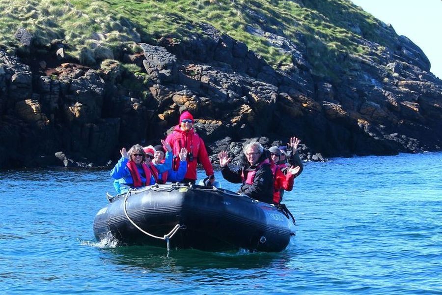 Rondom IJsland per expeditie cruiseschip
