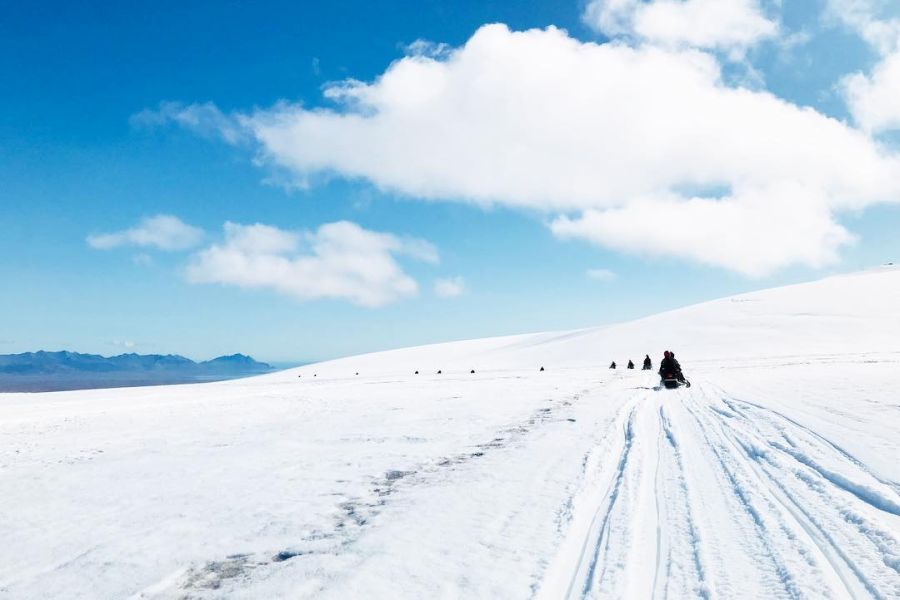 Sneeuwscootertocht Vatnajokull Gletsjer