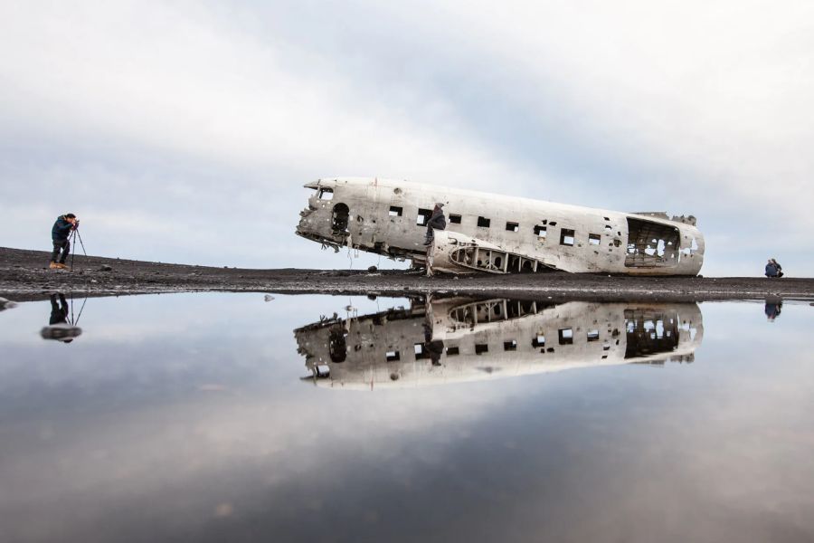 Vakantie Shuttlebus naar DC 3 vliegtuigwrak Solheimasandur in Diversen (IJsland, IJsland)