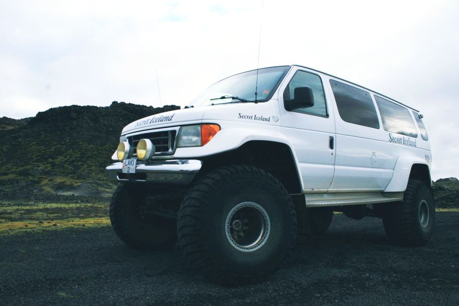 Lakagigar Kraters Superjeep Kirkjubaejarklaustur