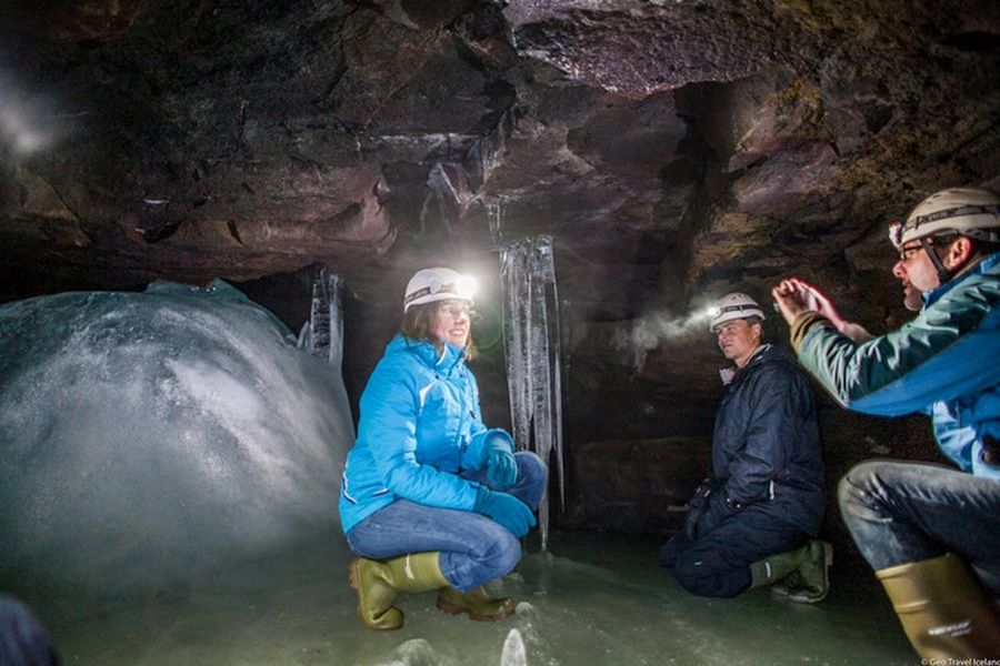 Lofthellir Ice Cave excursie Myvatn