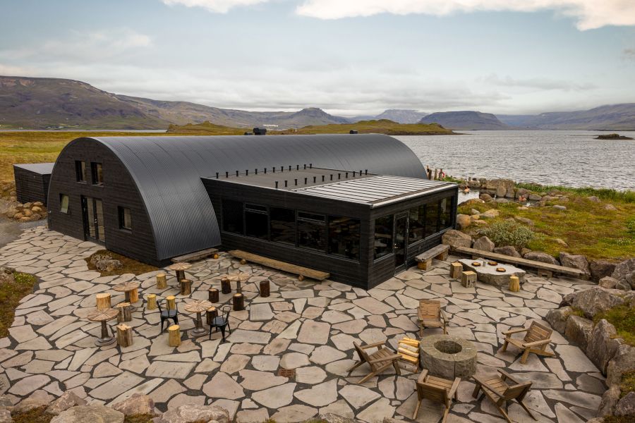 Hvammsvik Hot Springs - Mosfellsbaer