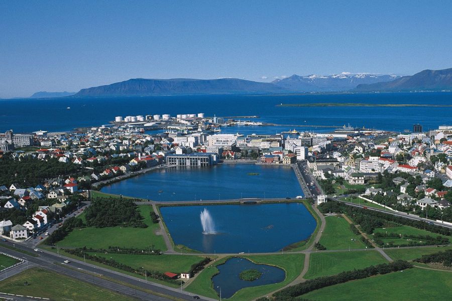 Vakantie Reykjavik City Sightseeing per minibus in Diversen (IJsland, IJsland)