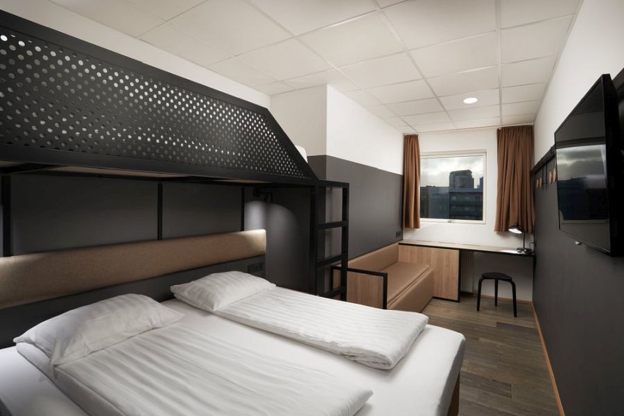 Hotel Cabin, Reykjavik