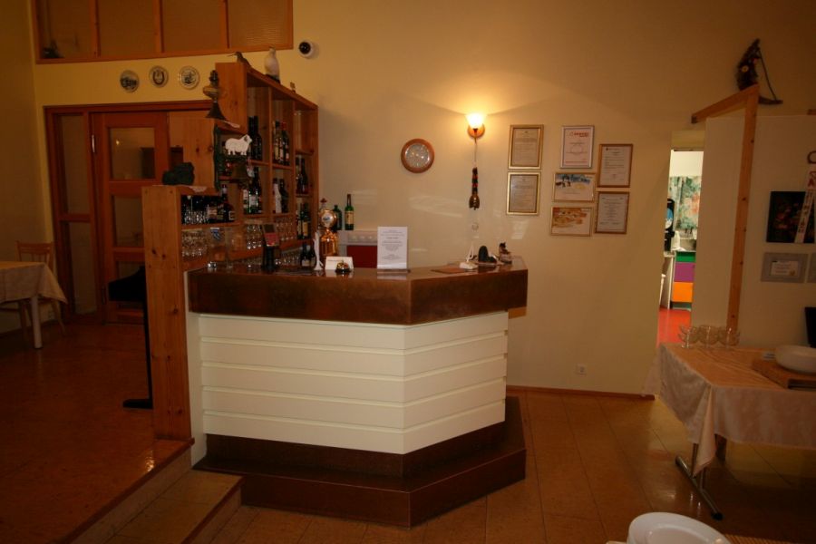 Narfastadir Guesthouse, Laugar