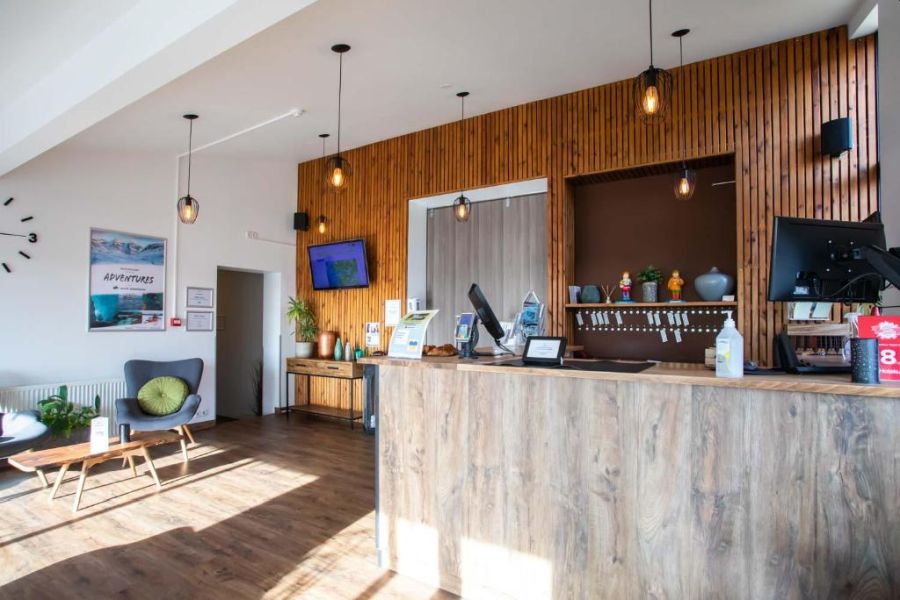 Hof Adventure Hotel, Oraefi