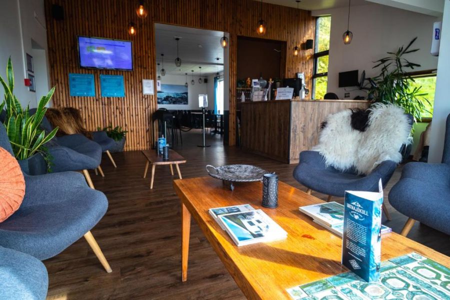Hof Adventure Hotel, Oraefi
