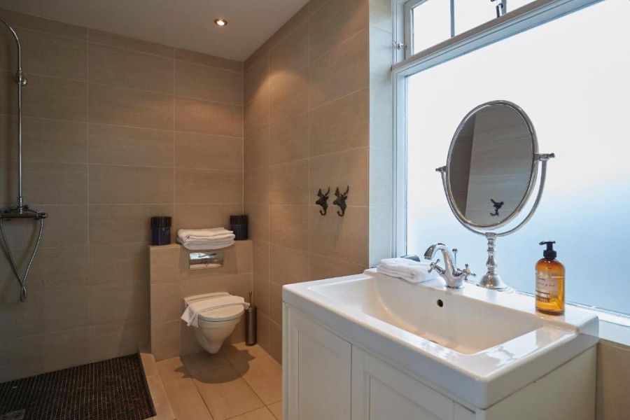 BG 4 Guesthouse - Akureyri