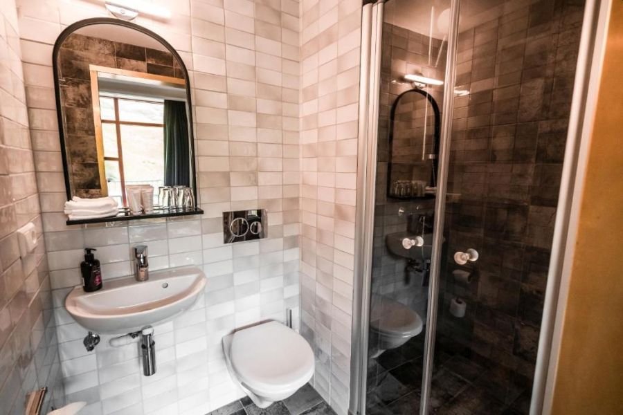 Frost & Fire Hotel, Hveragerdi