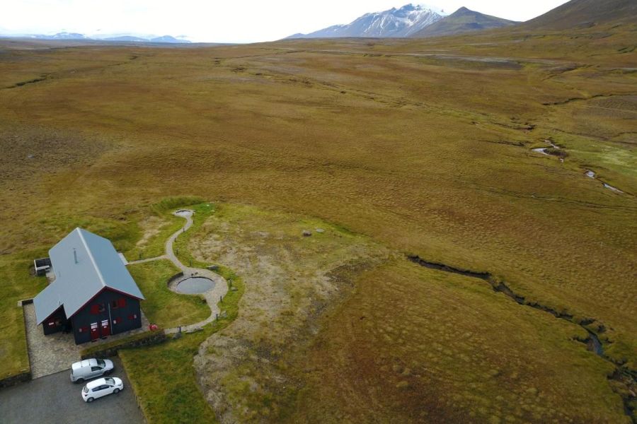Laugarfell Highland Hostel, Laugarfell