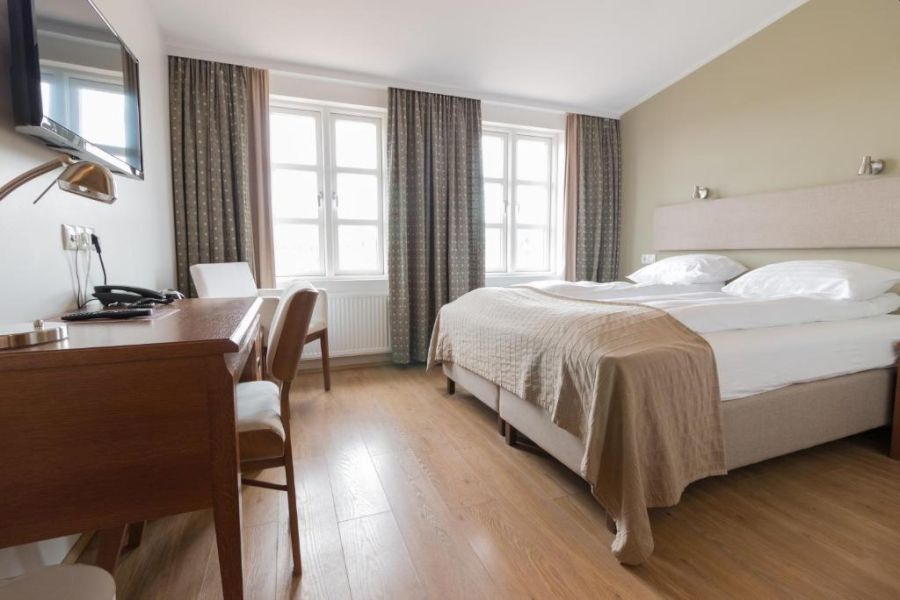 Lake Hotel Gistihusid - Egilsstadir