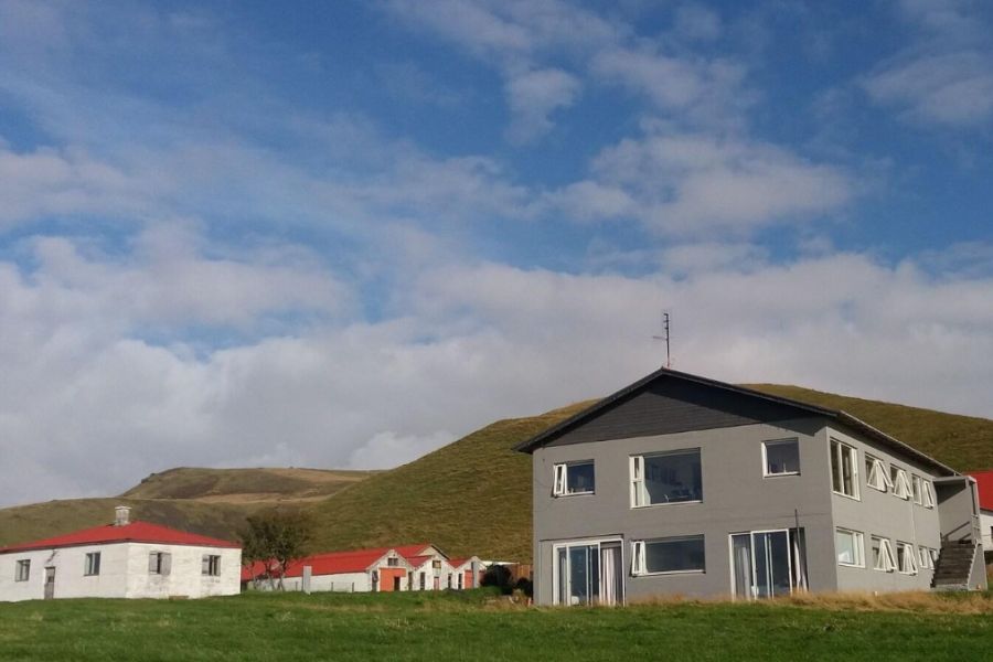 Farmhouse Lodge - Vik