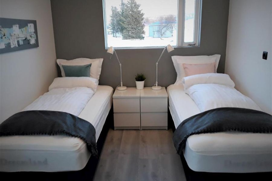 Post-Plaza Guesthouse - Husavik