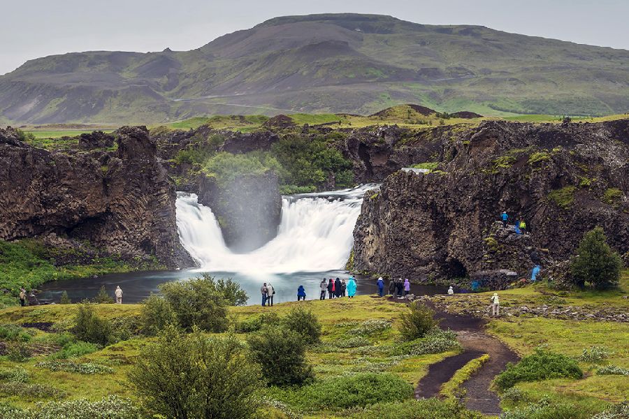 Hjalparfoss Autorondreis IJsland