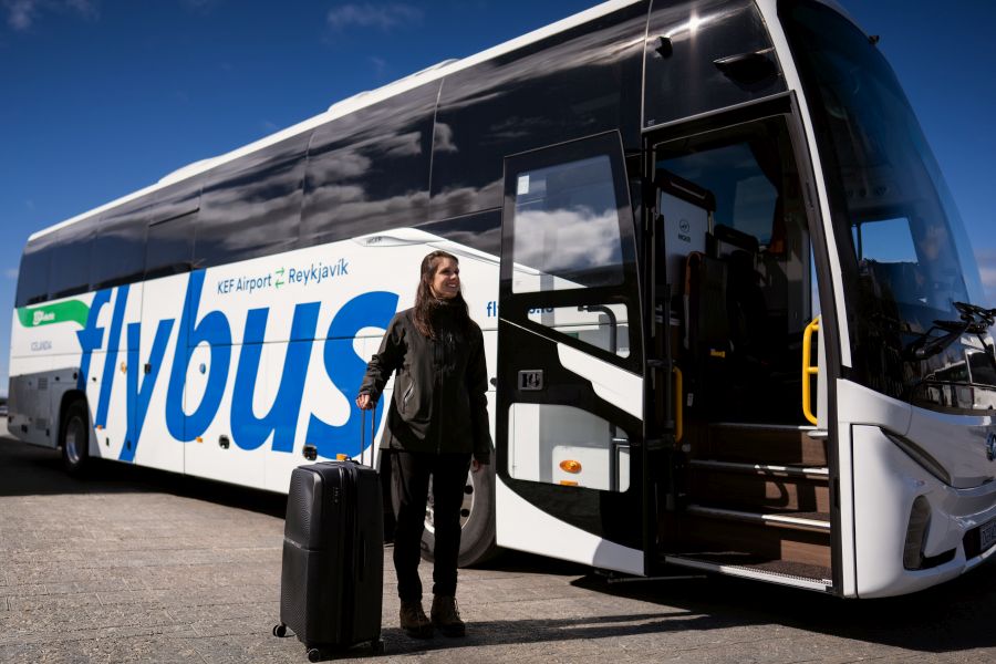 FlyBus transfers Keflavik Airport - Reykjavik