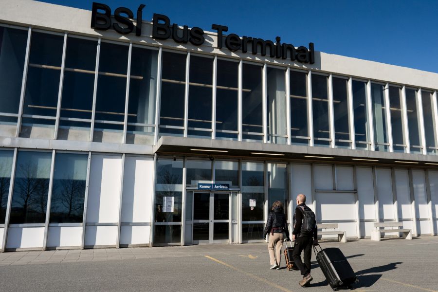 FlyBus transfers Keflavik Airport - Reykjavik