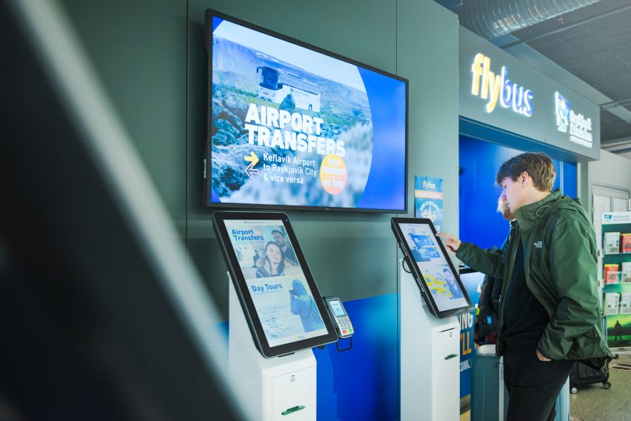 FlyBus transfers Keflavik Airport - Reykjavik