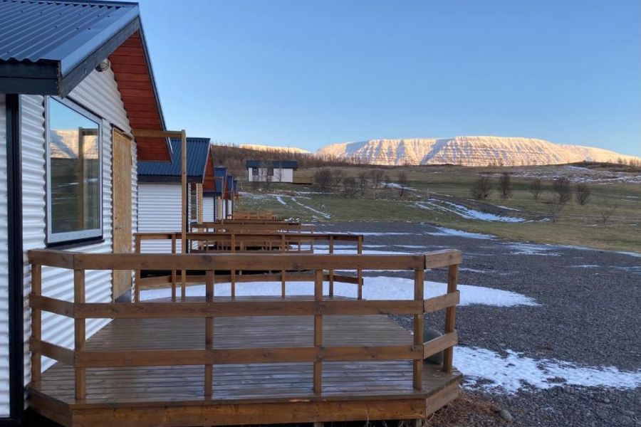 Bakkaflöt, Varmahlid