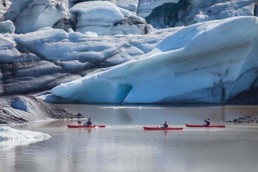Kajakken Solheimajokull IJsland